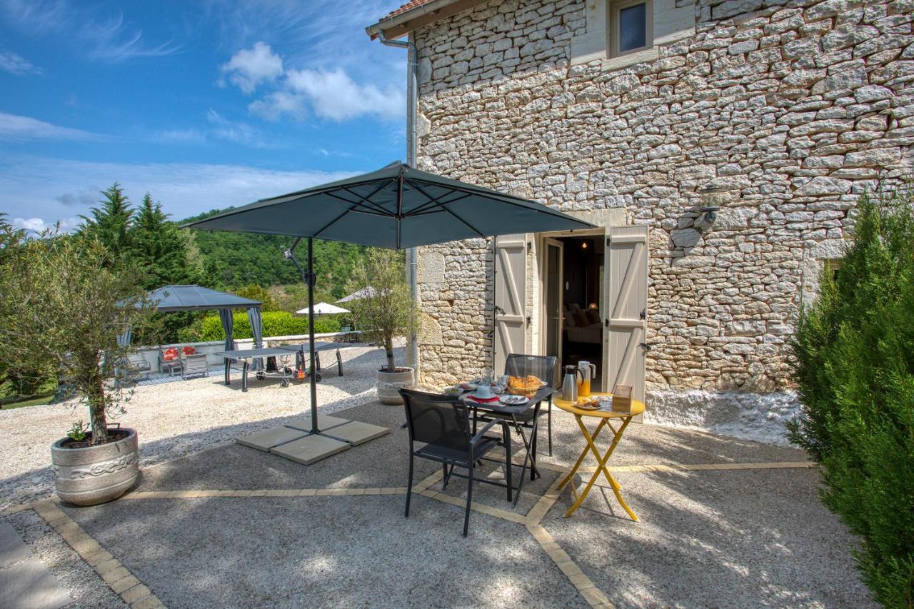 Domaine Des Pierres Blanches - Chambres D'Hotes Carlux Buitenkant foto